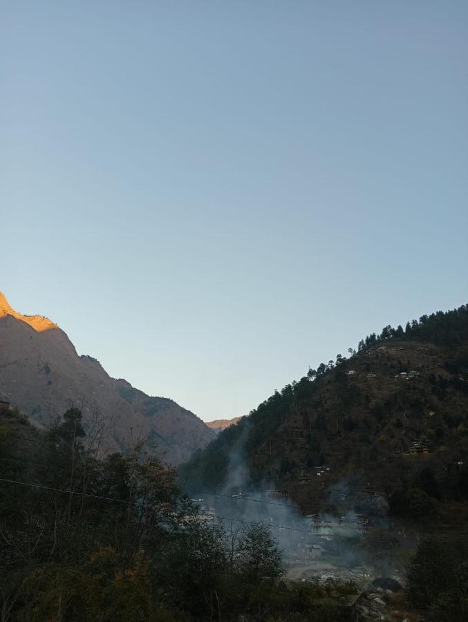 Rrr Resorts Tirthan Valley By Rrr Hotels & Resorts Banjār Exterior foto
